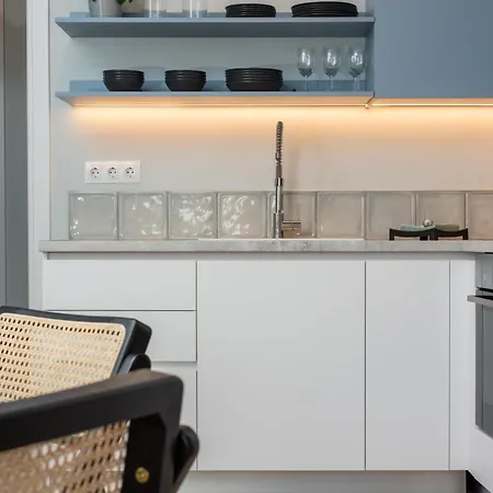 Tinker's Urban Penthouse Διαμέρισμα *